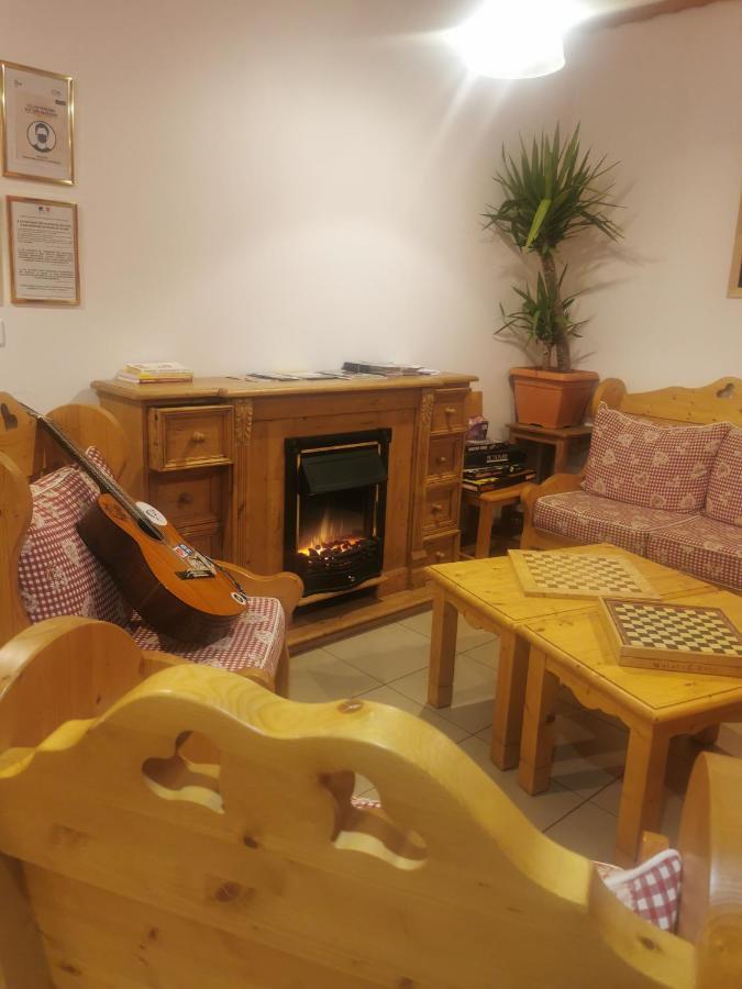 Auberge Du Freney 勒弗勒内-杜瓦桑 外观 照片